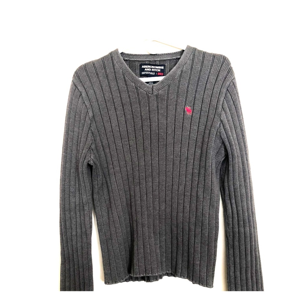 Gray Abercrombie sweater